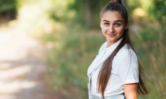 5 bijuterii care se potrivesc de minune la o plimbare in natura