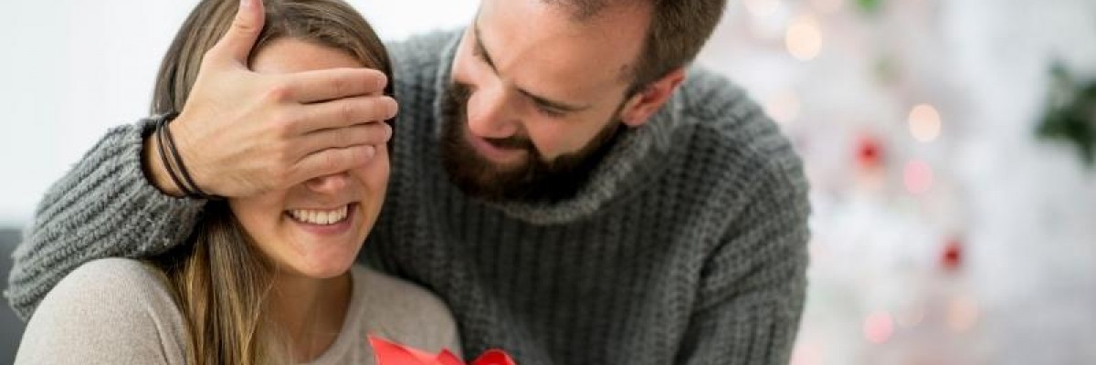 5 secrete pentru a cumpara bijuterii unei femei