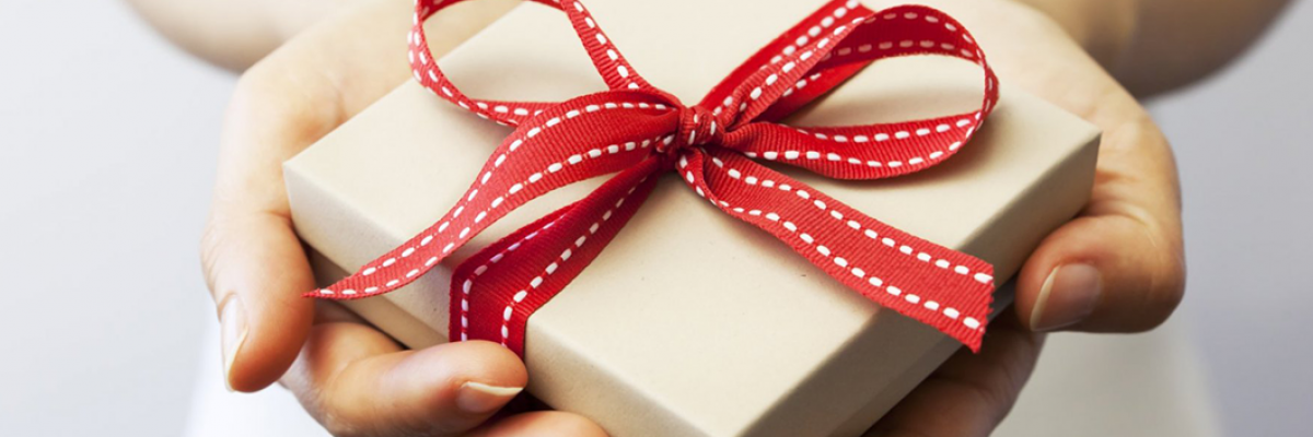 Iata 5 metode originale de a oferi bijuterii drept cadou