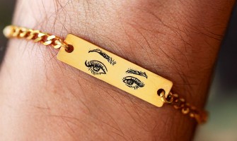 Brățări cuplu Eyes: Povestea unei iubiri care nu are nevoie de cuvinte