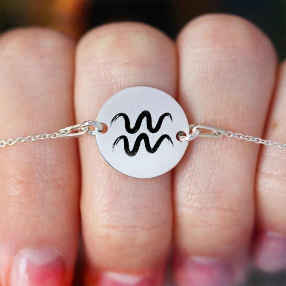 Amelie - Bratara personalizata banut cu semn zodiacal din argint 925 Amelie - Bratara personalizata banut cu semn zodiacal din argint 925