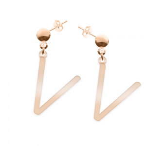 Caracter - Cercei personalizati cu tija si litera din argint 925 placat cu aur roz Caracter - Cercei personalizati cu tija si litera din argint 925 placat cu aur roz