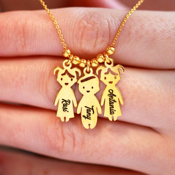 Cherish - Colier personalizat cu siluetele copiilor si nume gravate din argint 925 placat cu aur galben 24K Cherish - Colier personalizat cu siluetele copiilor si nume gravate din argint 925 placat cu aur galben 24K