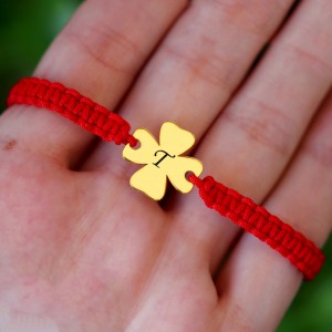 Clover - Bratara personalizata snur impletit trifoi si nume gravat din argint 925 placat cu aur roz