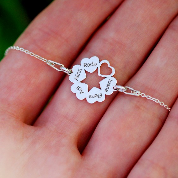 Evelyn - Bratara personalizata cinci inimioare cu nume din argint 925