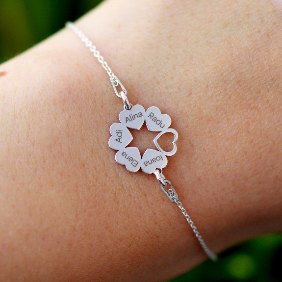 Evelyn - Bratara personalizata cinci inimioare cu nume din argint 925