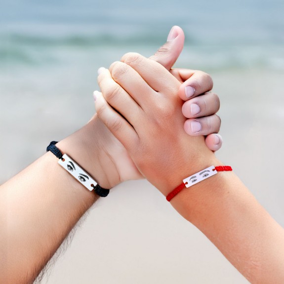 Eyes - Set bratari personalizate cu fotografia ochilor si tablita cu snur impletit din argint 925 Eyes - Set bratari personalizate cu fotografia ochilor si tablita cu snur impletit din argint 925