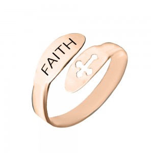 Faith - Inel reglabil personalizat text si cruciulita din argint 925 placat cu aur roz Faith - Inel reglabil personalizat text si cruciulita din argint 925 placat cu aur roz