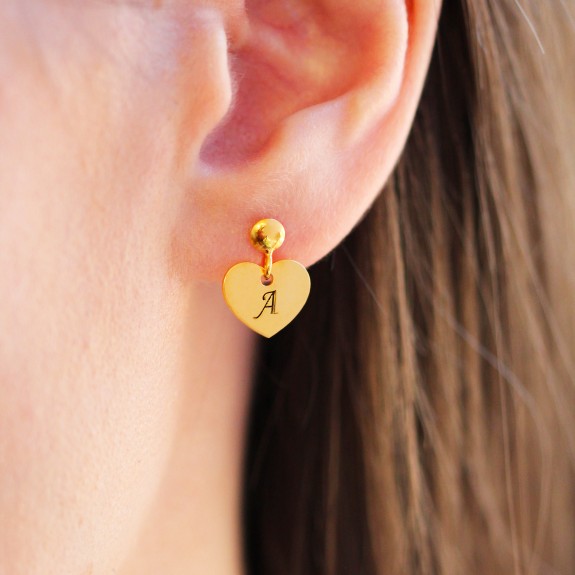 Lolita - Cercei personalizati inimioara cu tija din argint 925 placat cu aur galben 24K Lolita - Cercei personalizati inimioara cu tija din argint 925 placat cu aur galben 24K