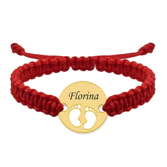 My Kid - Bratara personalizata snur impletit banut cu talpite si nume gravat din argint 925 placat cu aur galben 24K