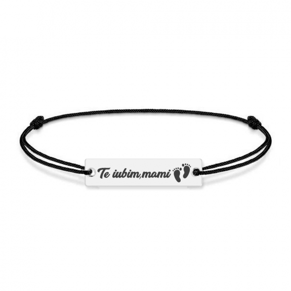 Bratara personalizata din snur negru cu talisman din argint 925, Placuta, Te iubim mami, BijuBOX, 15 + 3 cm, Cutiuta inclusa Bratara personalizata din snur negru cu talisman din argint 925, Placuta, Te iubim mami, BijuBOX, 15 + 3 cm, Cutiuta inclusa