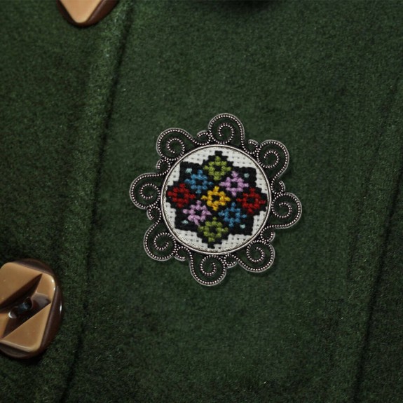 Carla - Brosa Handmade - Model Traditional